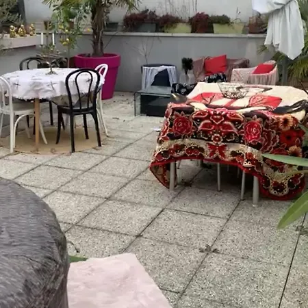 Penthouse Avec Jacuzzi * Asnières