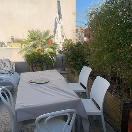 Penthouse Avec Jacuzzi Lägenhet Asnières